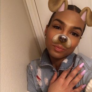 Meet your Posher, Dameeka